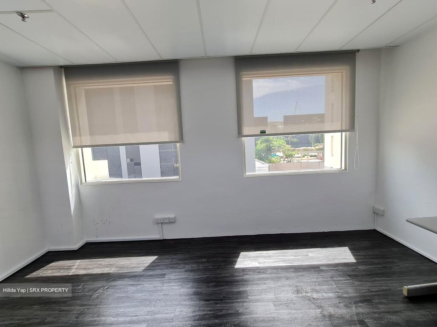 Burlington Square (D7), Office #506175631